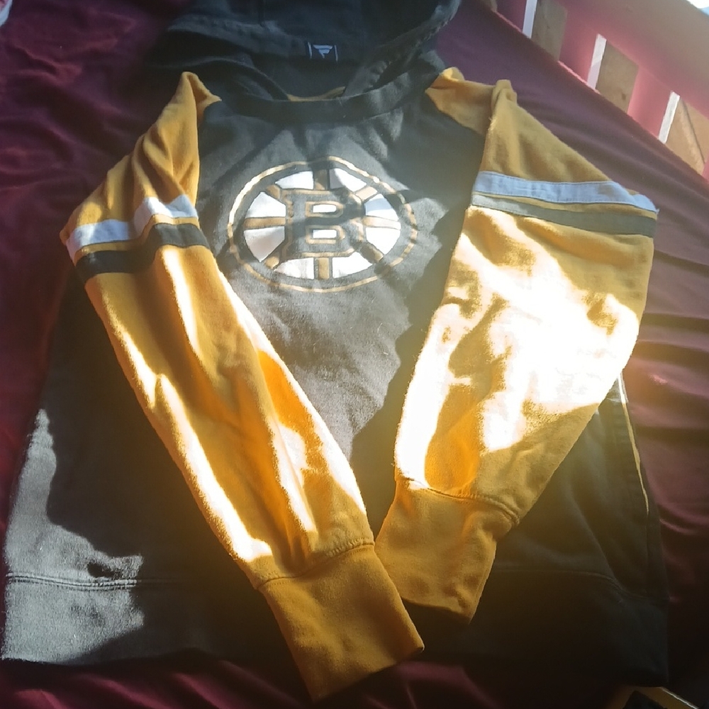 Fanatics Black and Gold Men's Hoodie